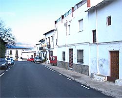 una calle de La Alpujarra de la sierra