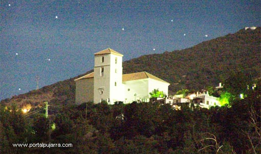 noche estrellada pueblo de Bubión