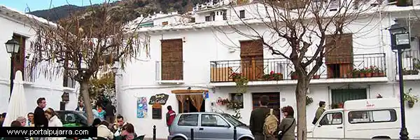 Plaza de Bubión