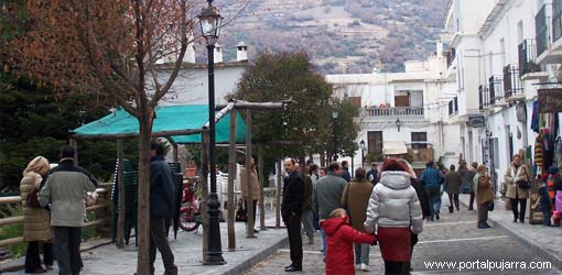 Calle principal Capileira