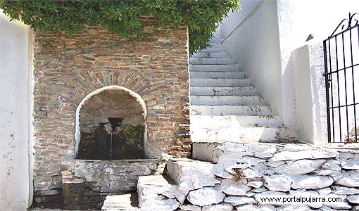 fuente de Bubión Alpujarra