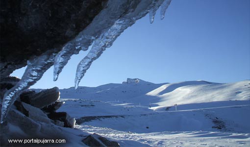 Cumbres Nevadas nieve Alpujarra Alta