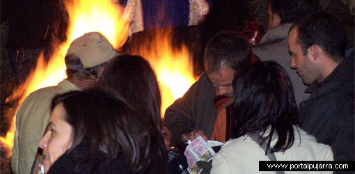 Fotos Imágenes Fiesta Fin de año Pampaneira Alpujarra